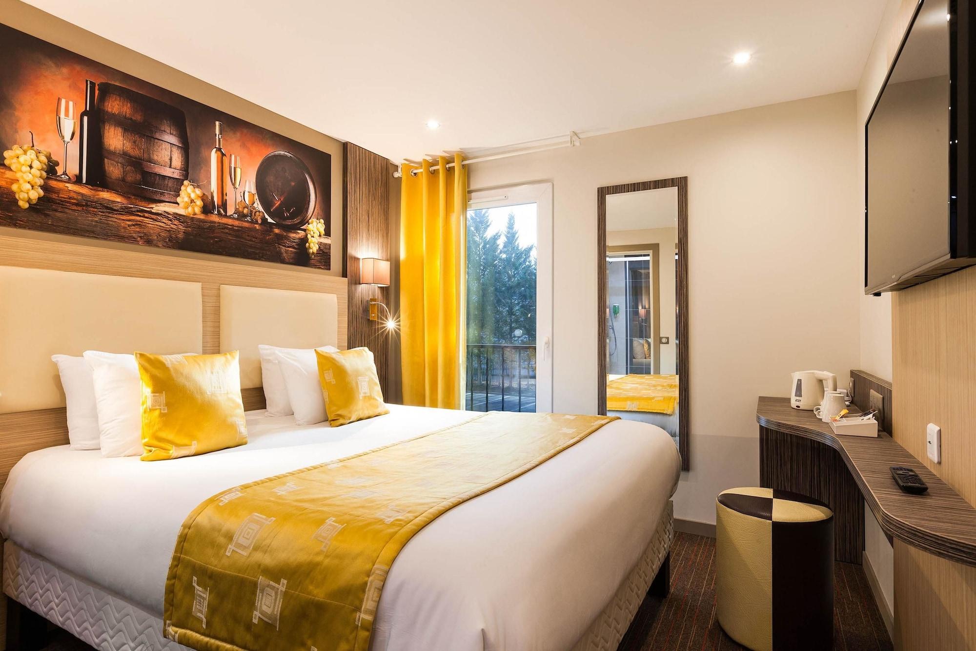 Comfort Hotel Orleans Olivet Provinces Exterior foto